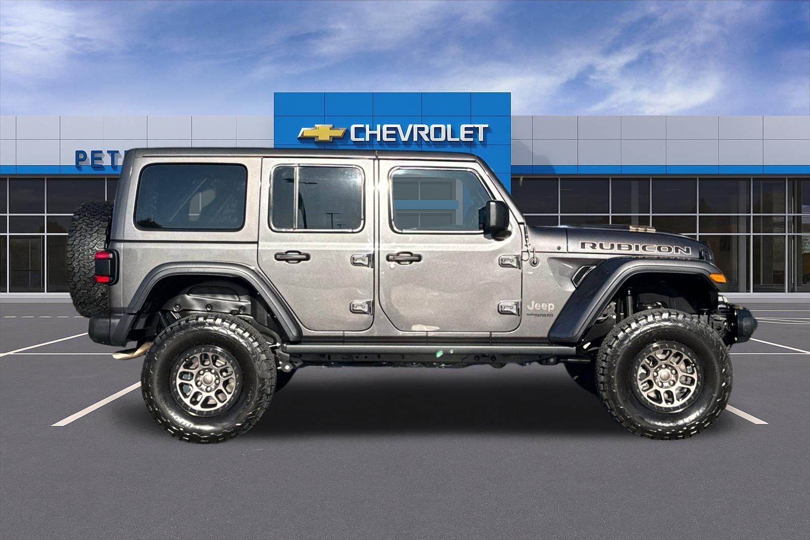 Used 2022 Gray Jeep Unlimited Rubicon 392 image 3