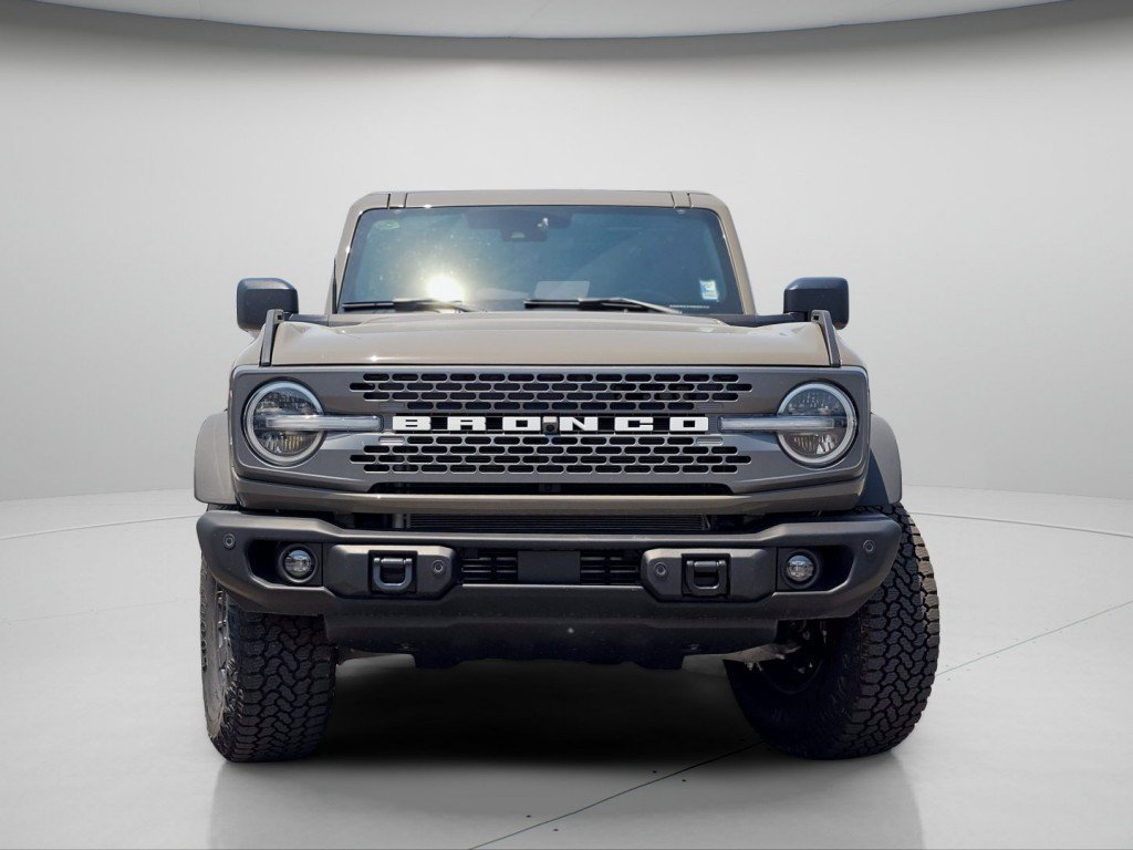 New 2026 Marsh Gray Ford Badlands image 3