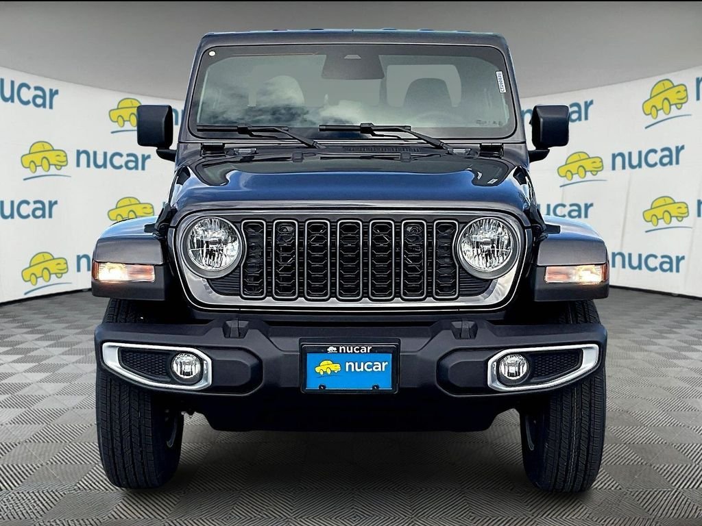 New 2026 Granite Crystal Metallic Clear-Coat Exterior Paint Jeep Sport S image 2