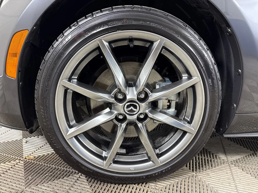 Certified Used 2023 Gray Mazda Grand Touring image 9