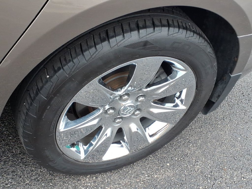 Used 2011 Mocha Steel Metallic Buick CXL image 14
