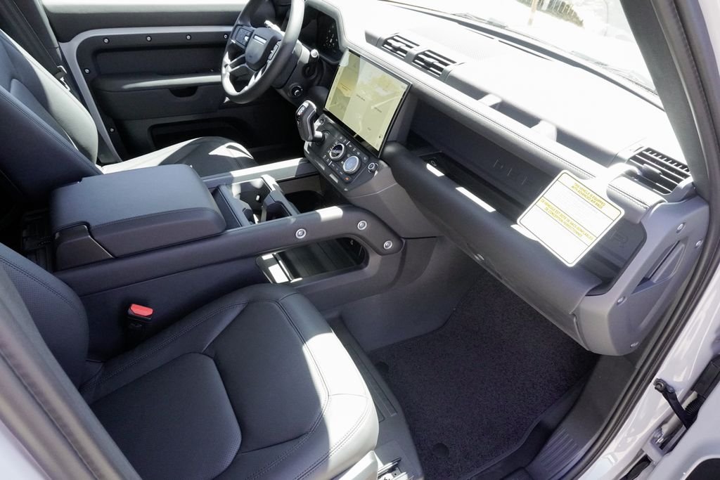 New 2026 Borasco Grey Land Rover X-Dynamic SE image 22