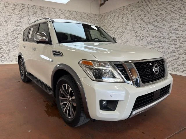 Used 2018 Pearl White Nissan SL image 9