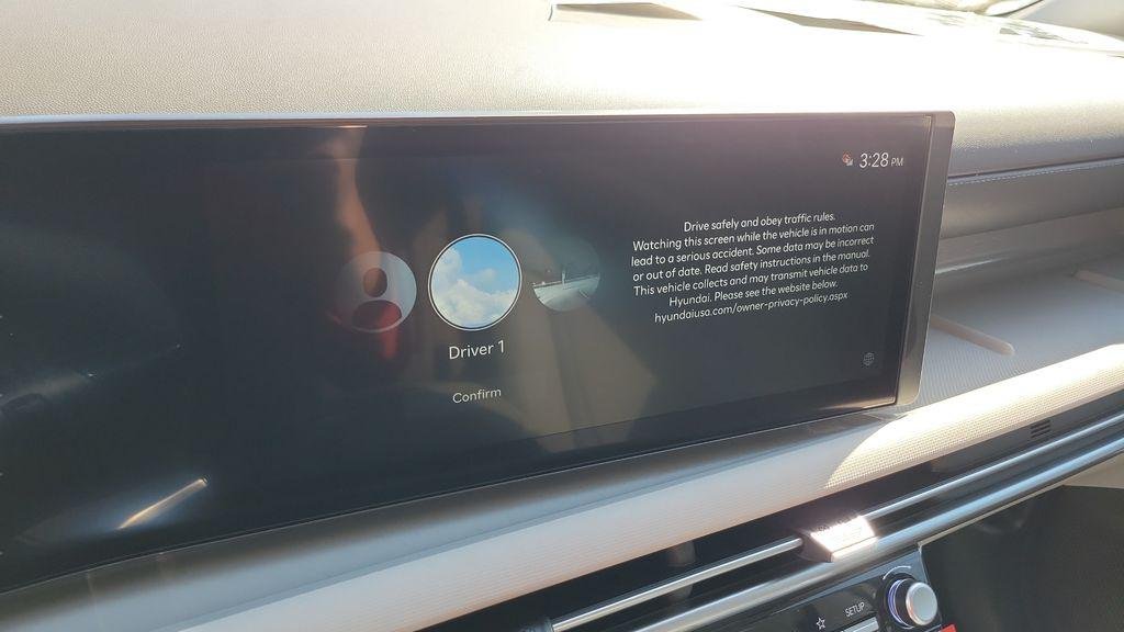 New 2026 Gray Hyundai SEL AWD image 21