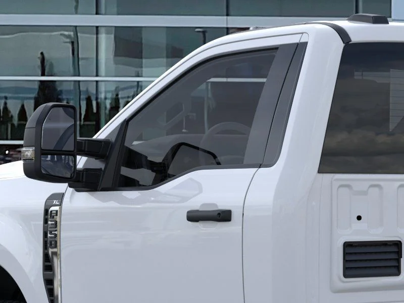 2025 Ford F-350 Super Duty Chassis Cab XL - Photo 20
