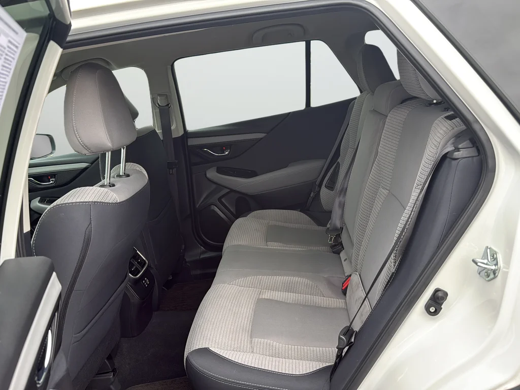 2023 Subaru Outback Premium - Photo 16