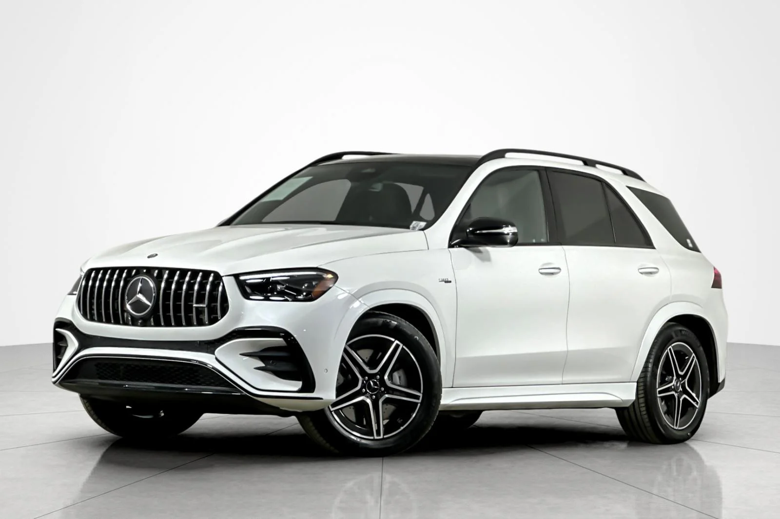Used 2025 MOONLIGHT WHITE Mercedes-Benz AMG® GLE 53 4MATIC+ SUV image 1
