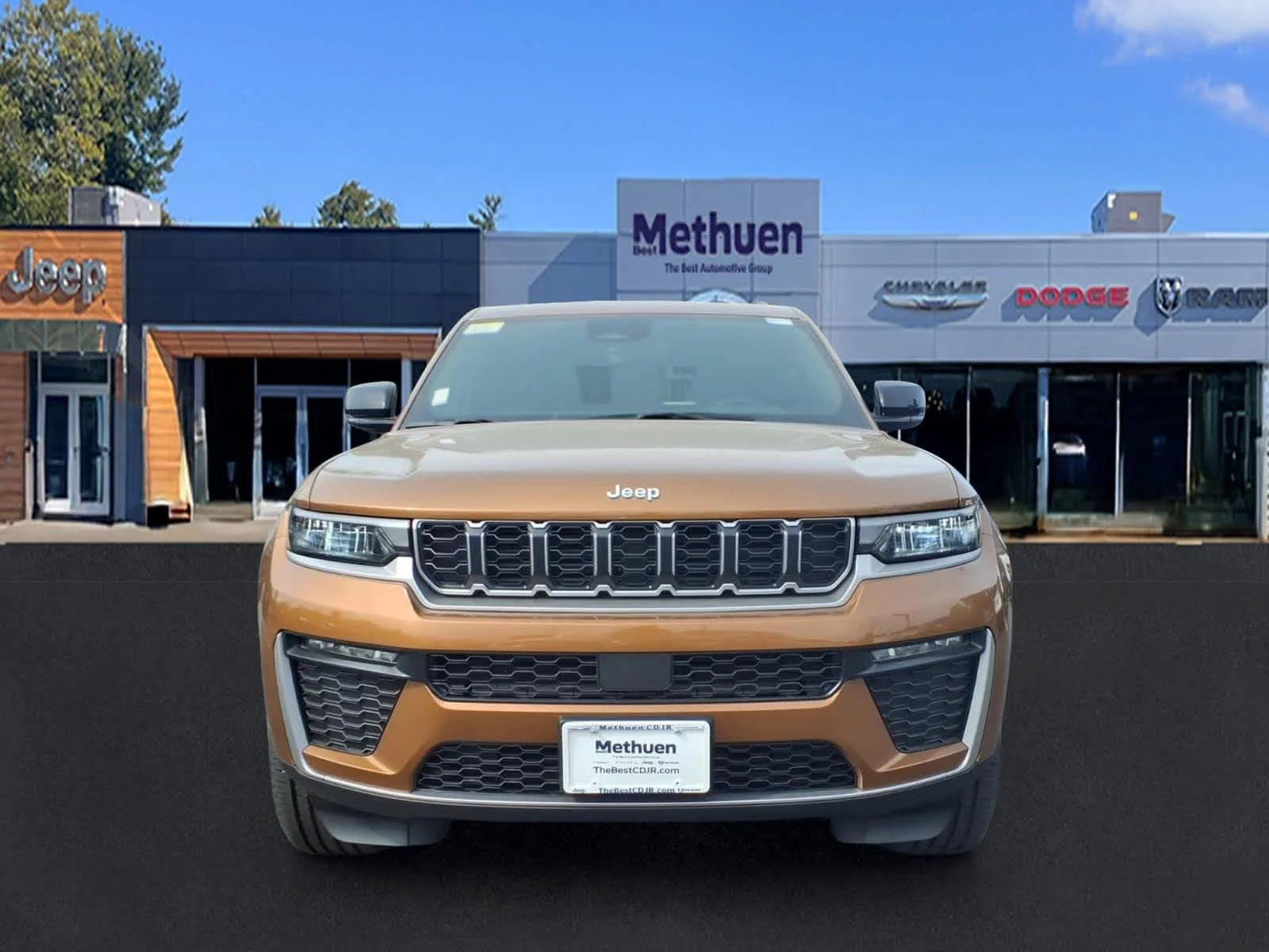New 2026 Copper Shino Metallic Clearcoat Jeep Limited image 2