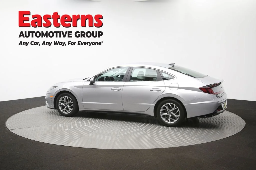 Used 2023 Silver Hyundai SEL image 61