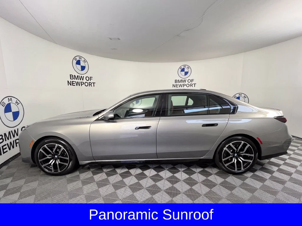 Used 2026 Gray Metallic BMW 740i xDrive image 10