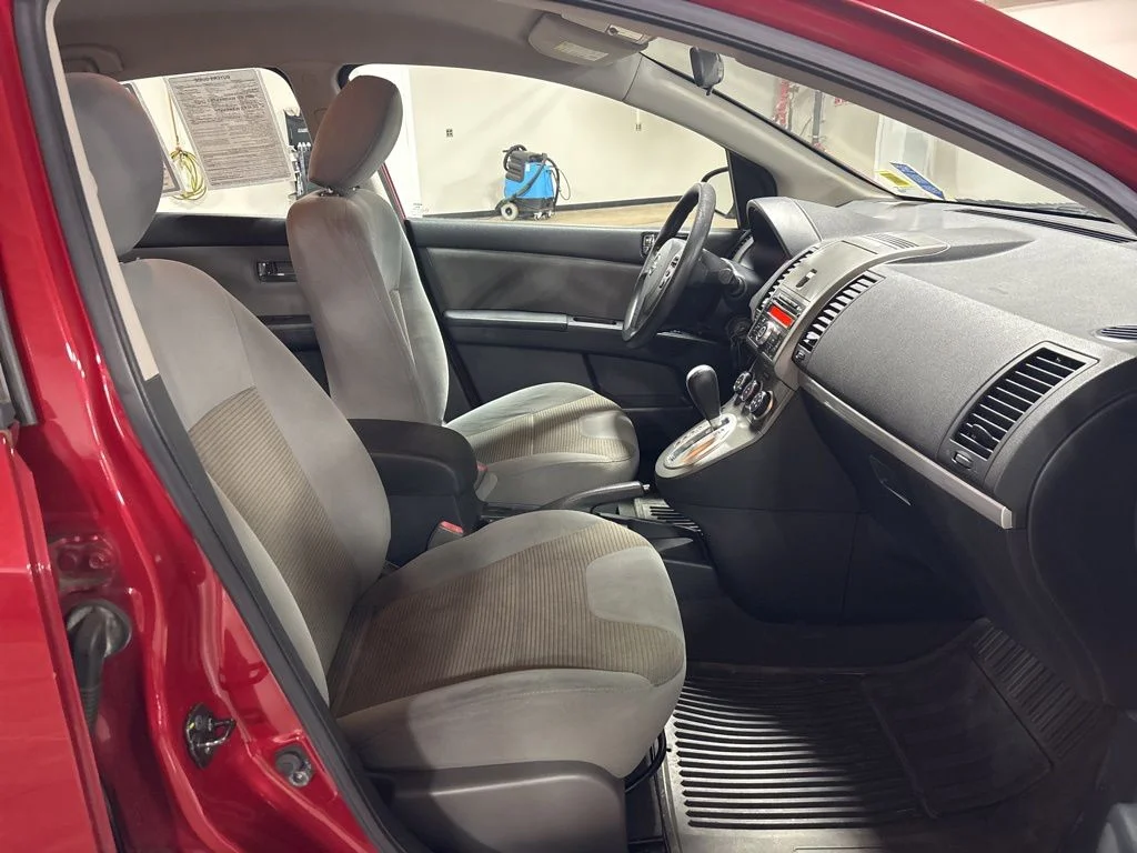 Used 2012 Red Nissan 2.0 S image 26
