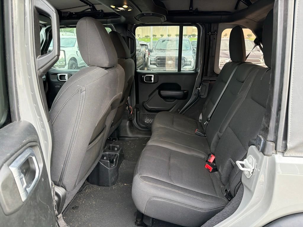 Used 2020 Sting Gray Clearcoat Jeep Unlimited Sport Altitude image 13