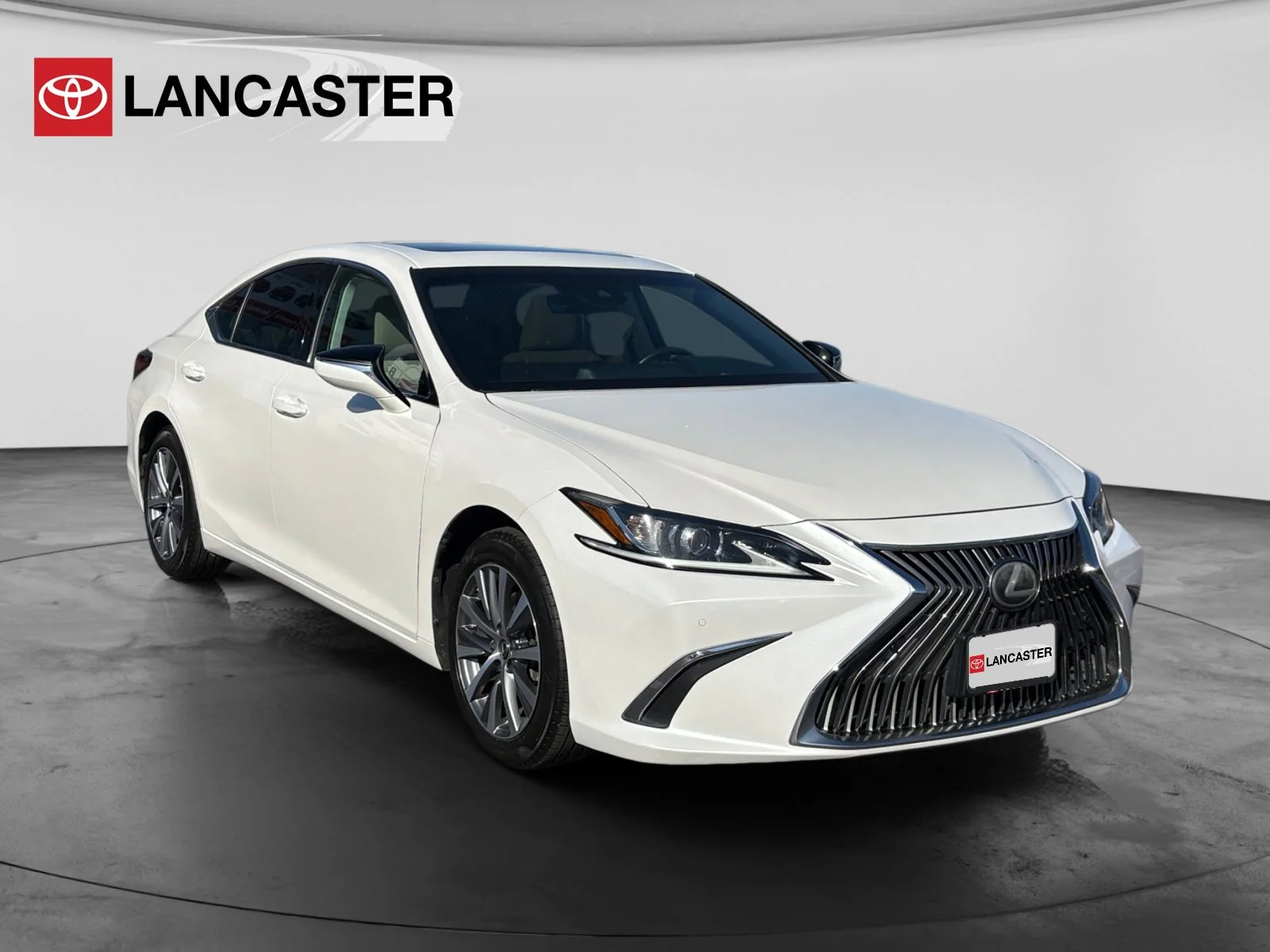 2019 Lexus ES 350 350's photo