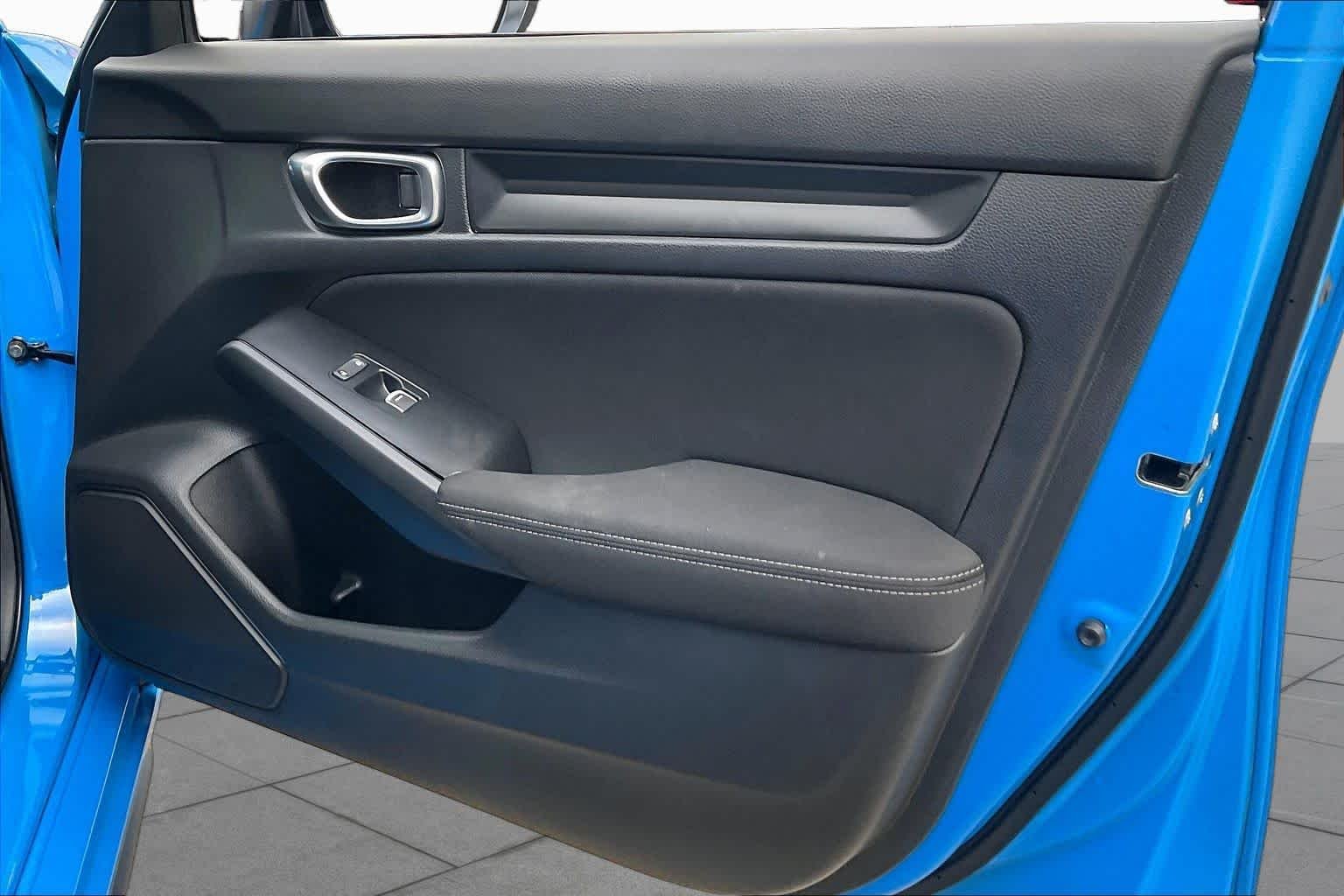 Used 2025 Boost Blue Pearl Honda Sport image 22