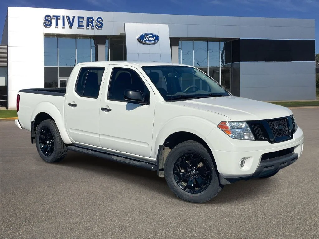 Certified Used 2021 White Nissan SV image 1