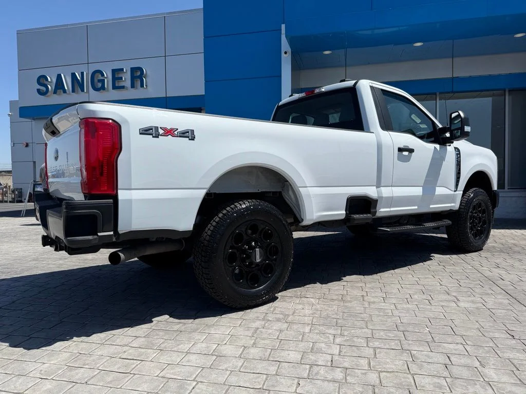 Used 2023 White Ford XL image 10