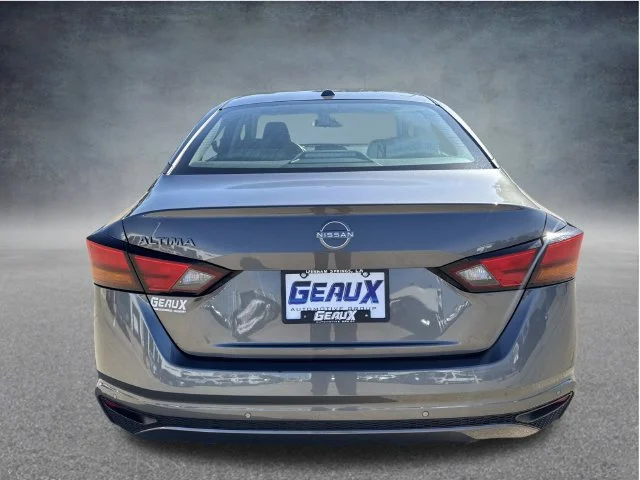 Used 2025 Gray Nissan 2.5 SV image 14