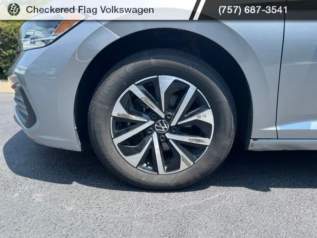 Used 2024 Pyrite Silver Metallic Volkswagen 1.5T S image 4