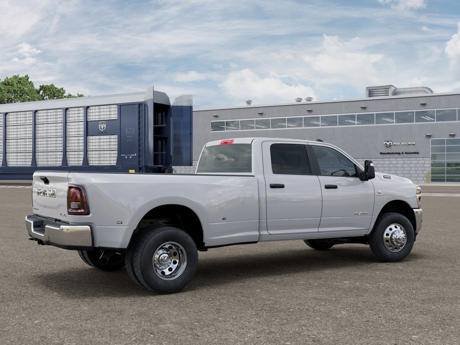 New 2026 Bright White Clear-Coat Exterior Paint RAM Big Horn image 2