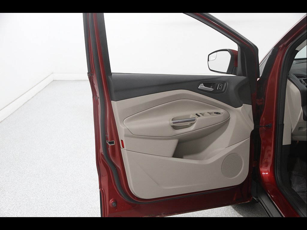 2017 Ford Escape SE - Photo 4