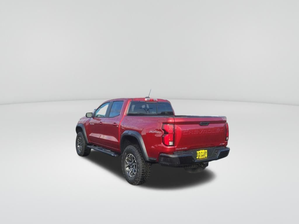 2025 Chevrolet Colorado ZR2 photo 3