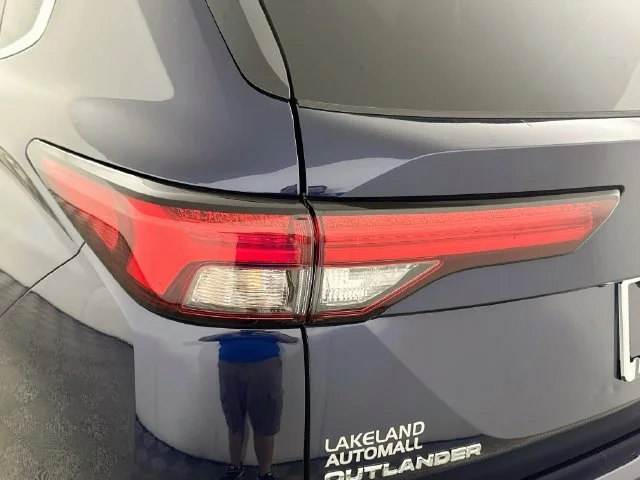 Certified Used 2023 Blue Mitsubishi SE image 24