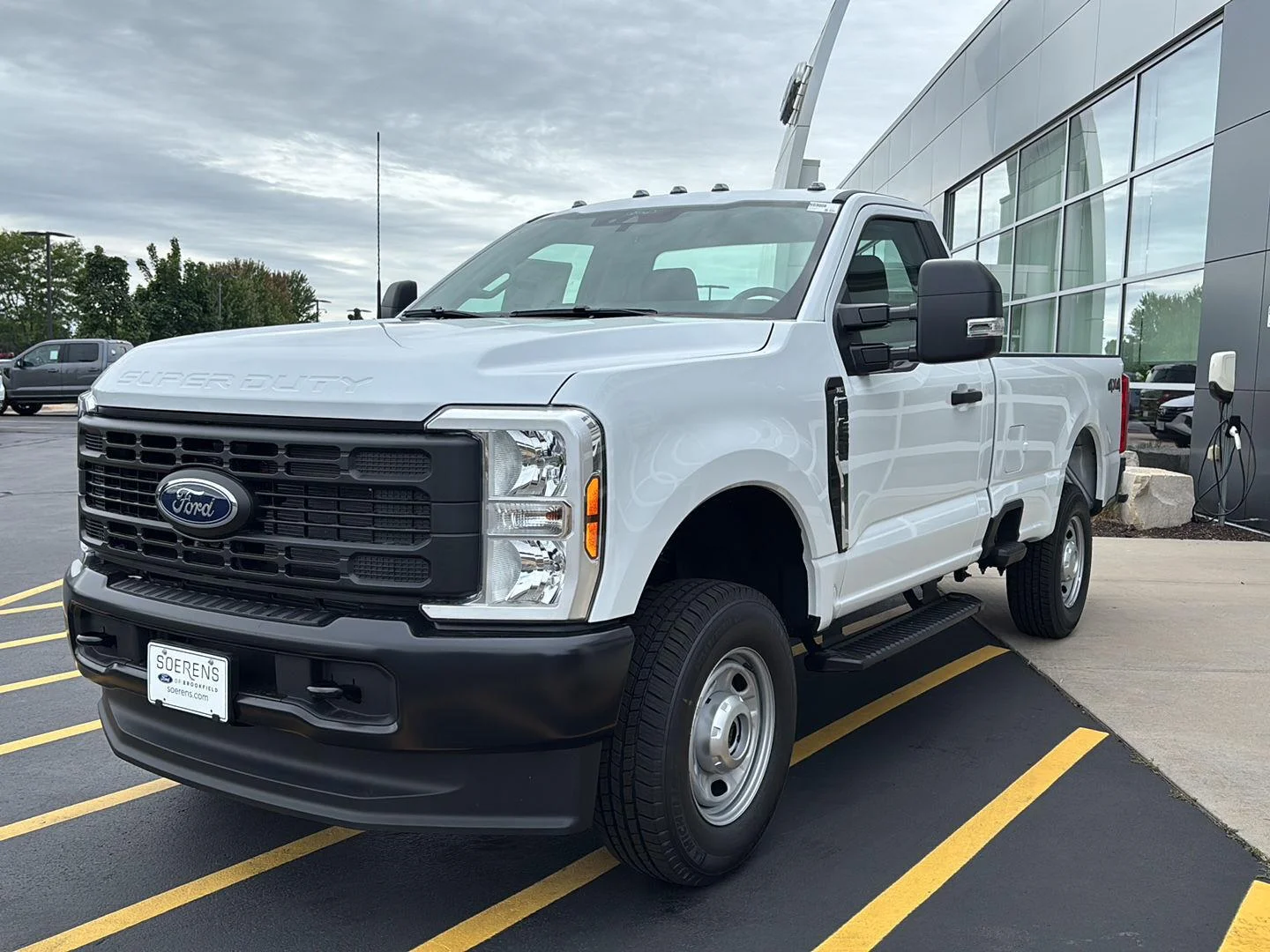 New 2026 Oxford White Ford F-250® XL image 3