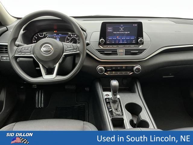 Used 2020 Glacier White Nissan 2.5 S image 20