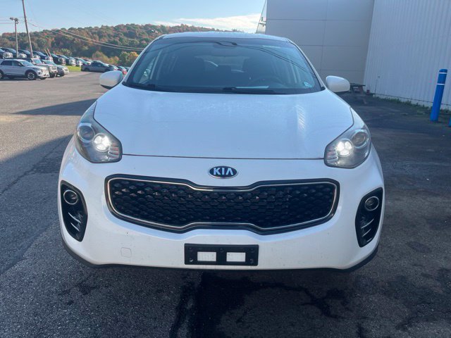 Used 2019 White Kia LX image 10