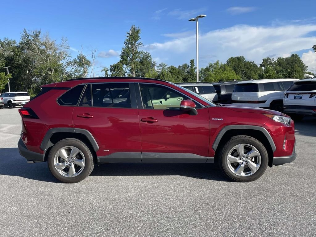 2021 Toyota RAV4 XLE Premium - Photo 30