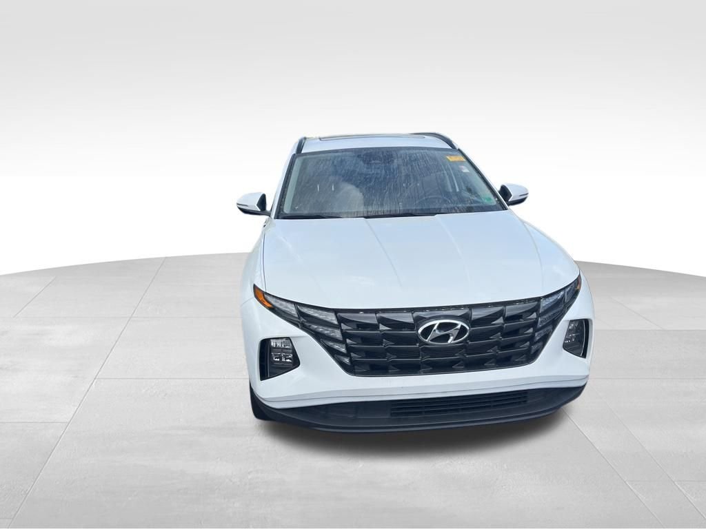 Used 2023 White Hyundai SEL image 10