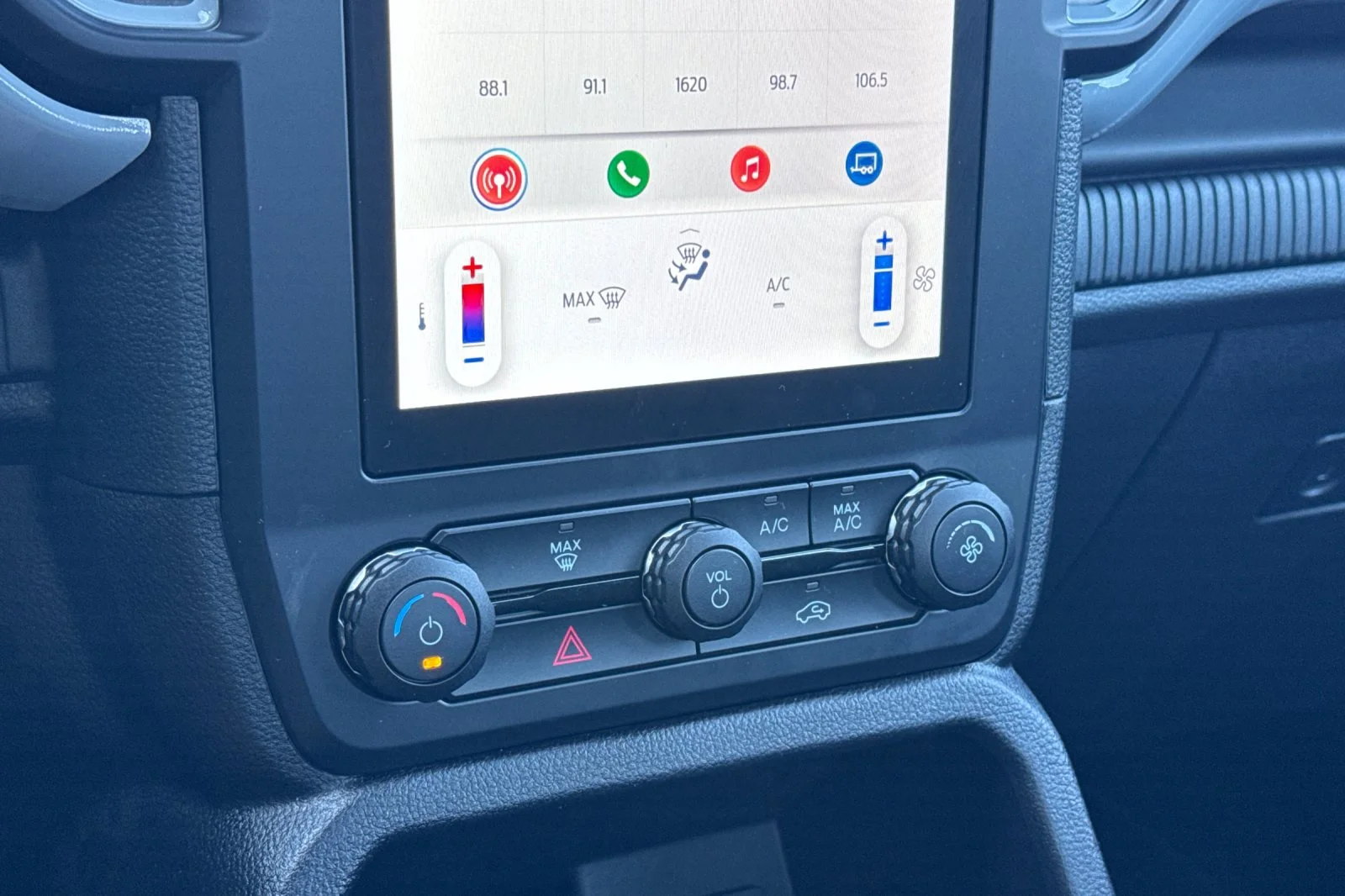 New 2025 White Ford XL image 15