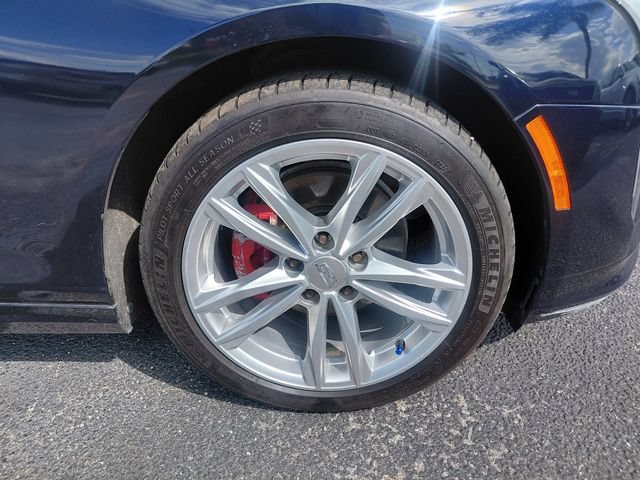 Used 2021 DARK MOON BLUE METALLIC Cadillac Luxury image 11