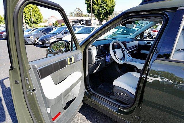 New 2026 Green Hyundai SEL FWD image 40