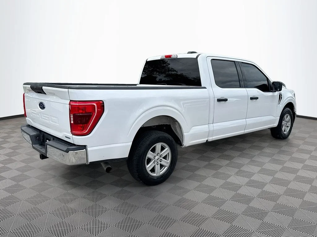 Used 2023 White Ford XLT image 6