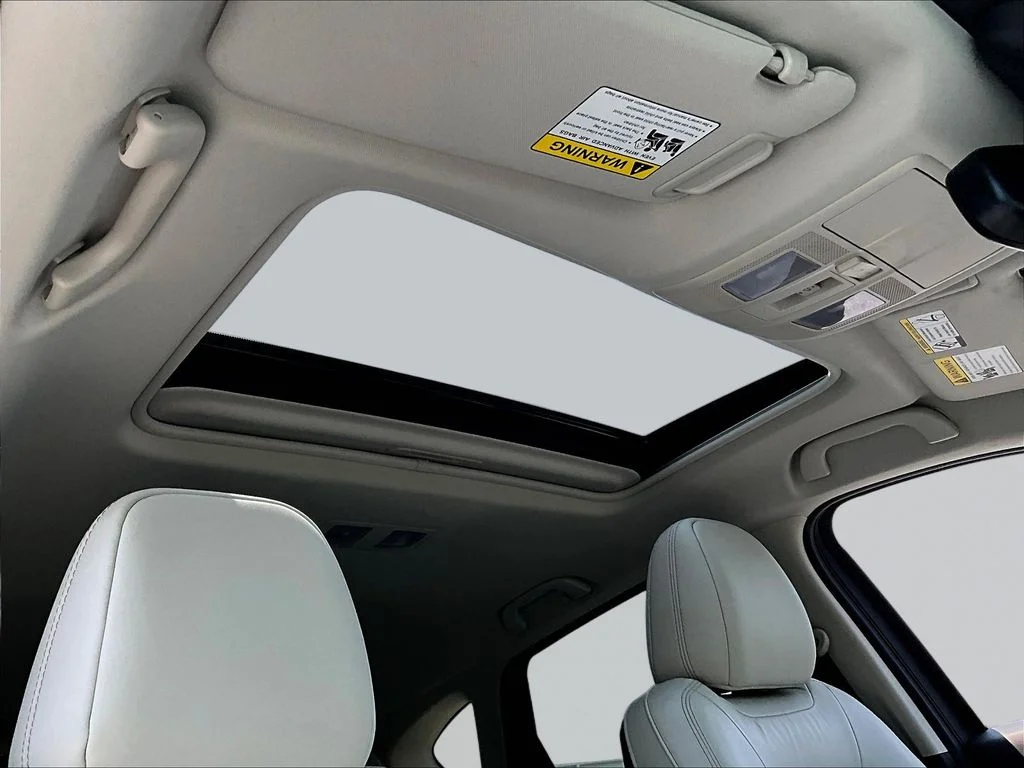 Used 2021 Machine Gray Mazda Grand Touring image 29