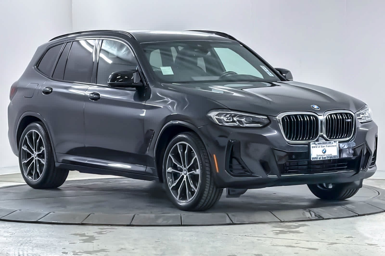 Used 2023 Dark Graphite Metallic BMW M40i image 9
