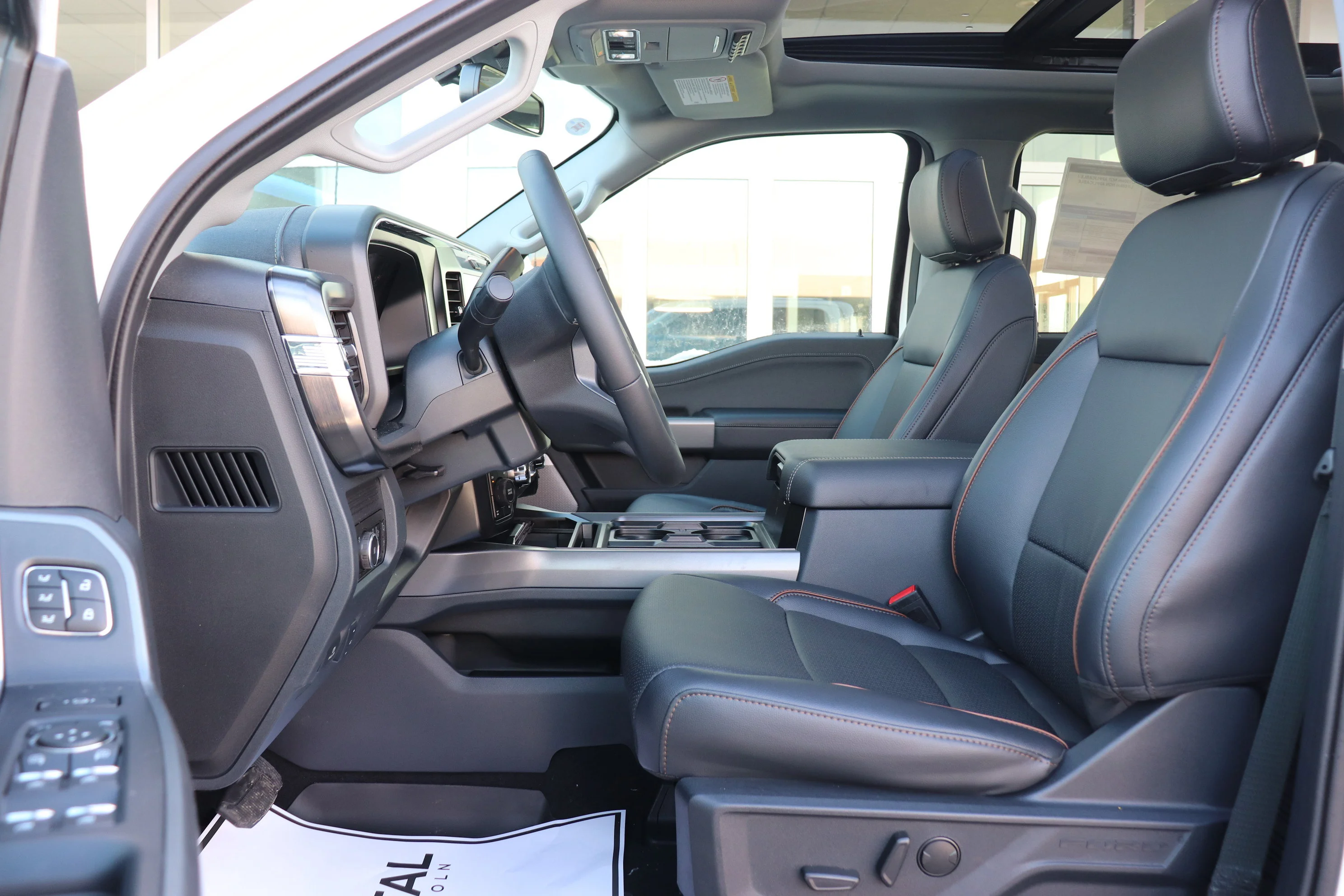 New 2026 Star White Metallic Tri-Coat Ford LARIAT image 6