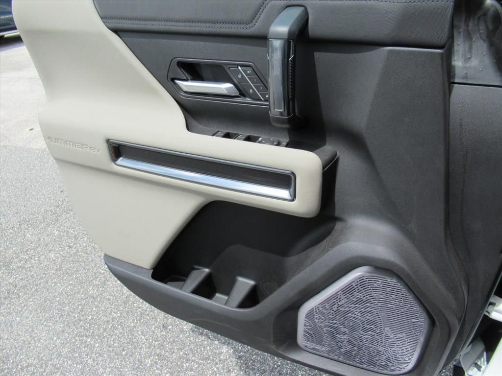 2026 GMC HUMMER EV 2X - Photo 28