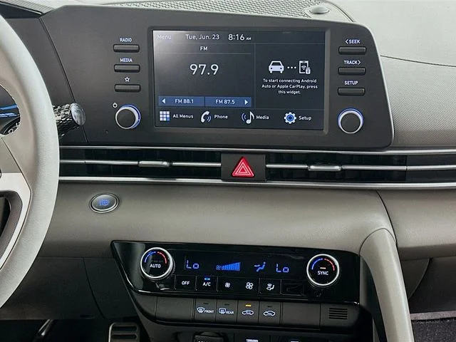New 2026 Hyundai ELANTRA SEL Sport