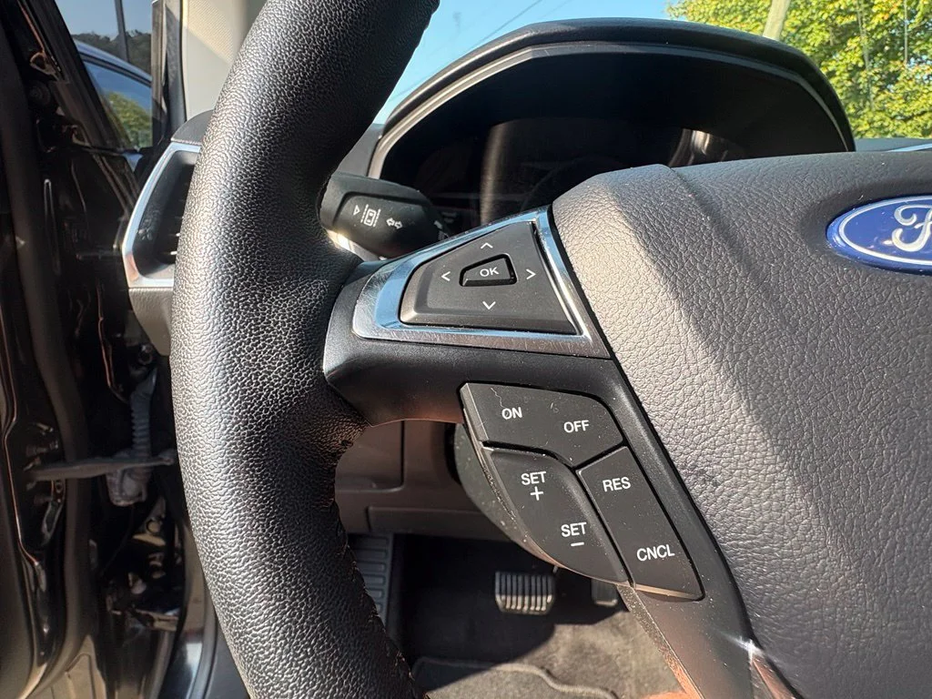 Used 2024 Black Ford Titanium image 27
