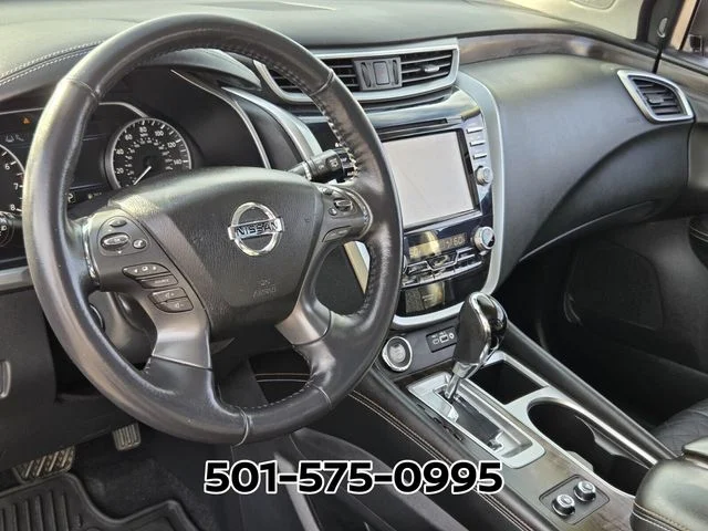 Used 2022 Gray Nissan Platinum image 9