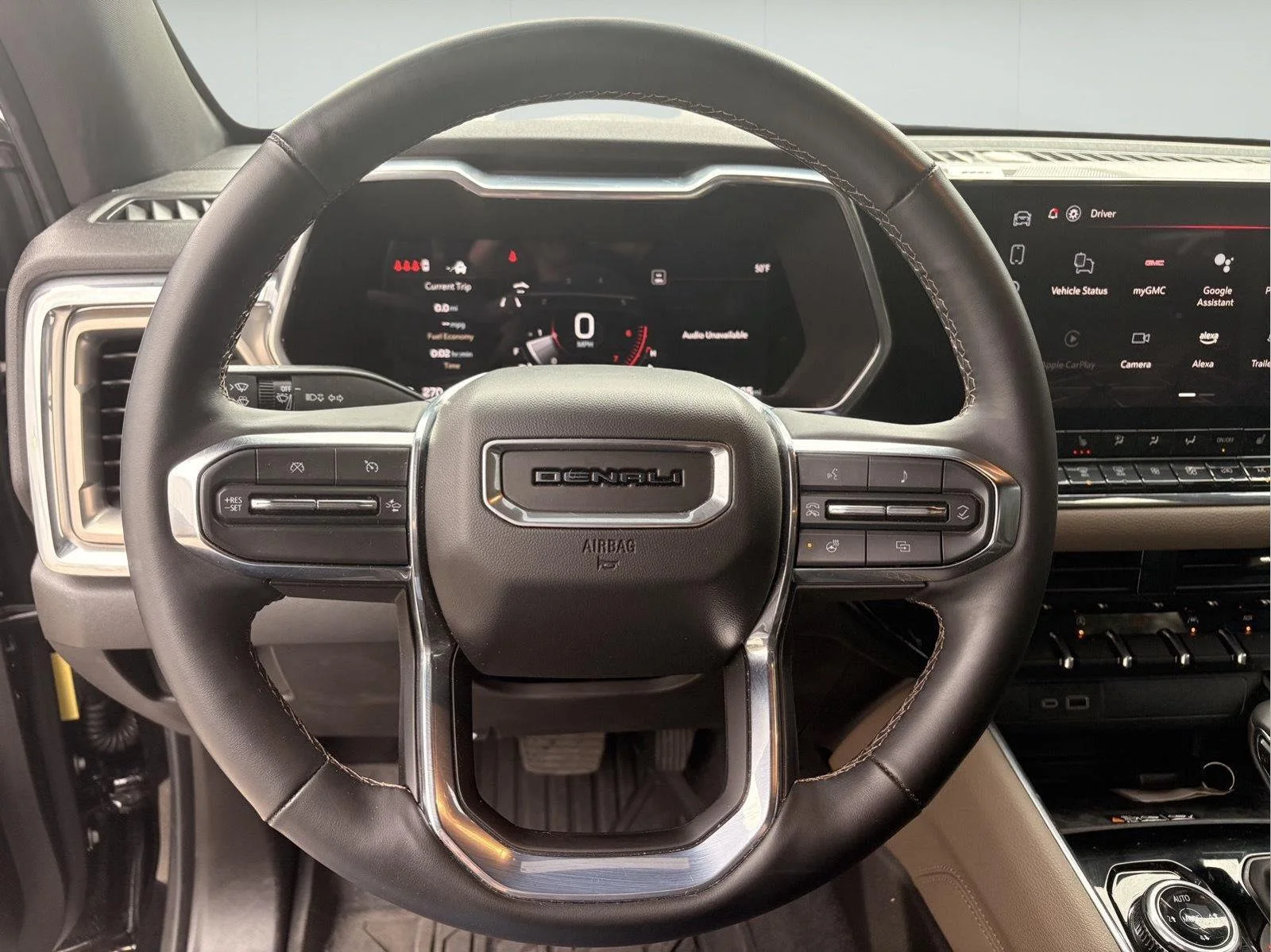 Used 2025 Onyx Black GMC Denali image 16
