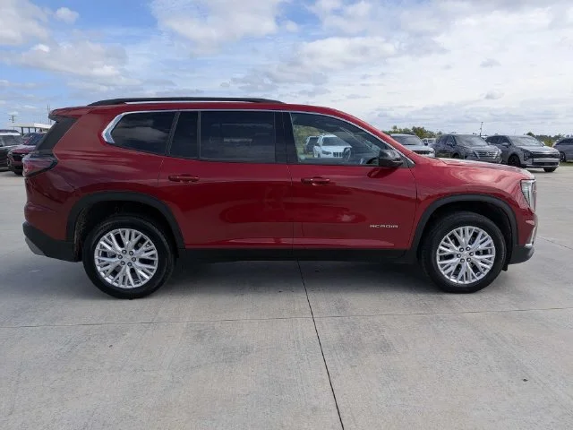 Used 2026 Red GMC Elevation image 3