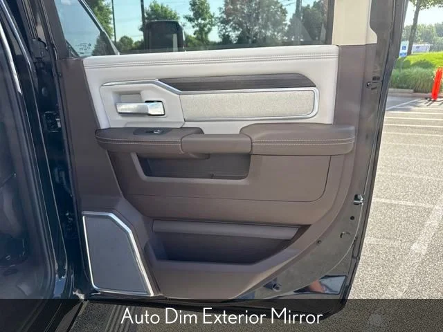 2025 RAM 2500 Laramie - Photo 30
