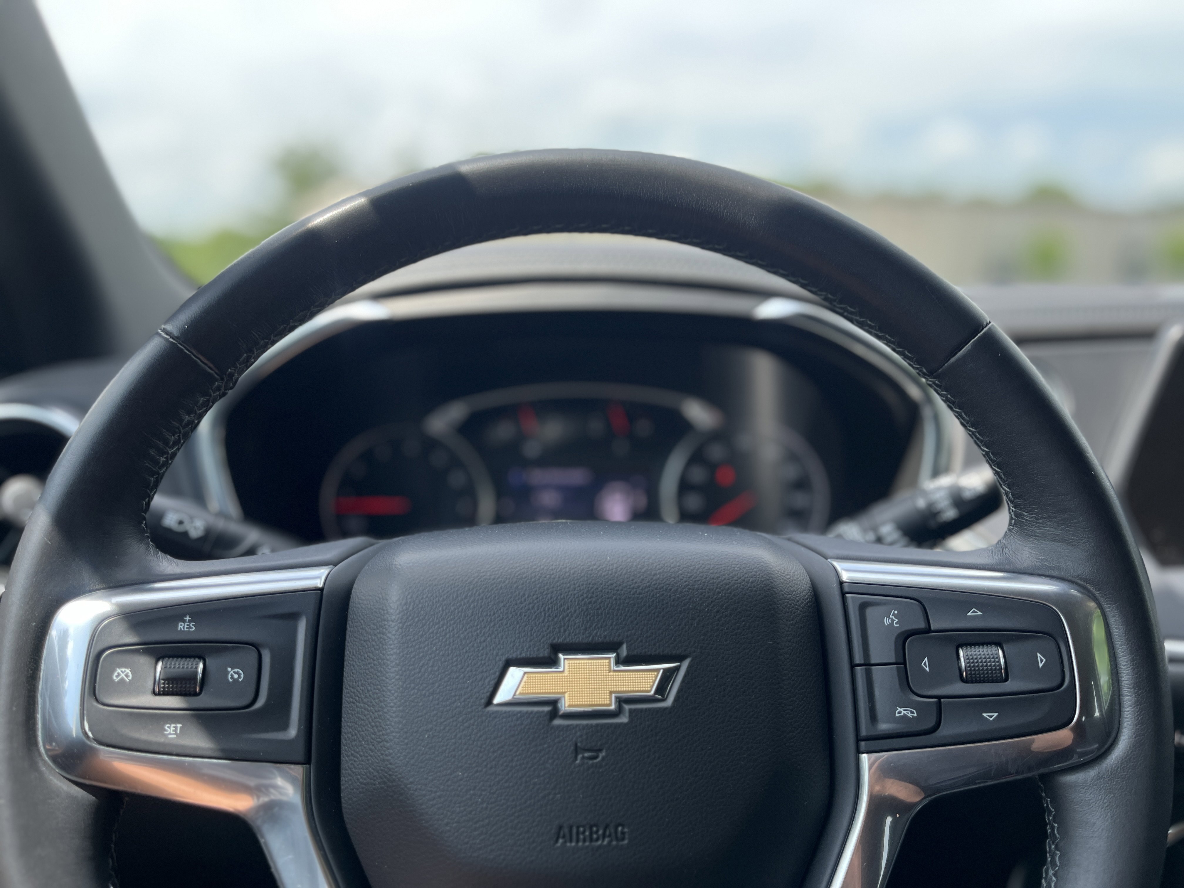 Used 2019 Black Chevrolet 2LT image 18