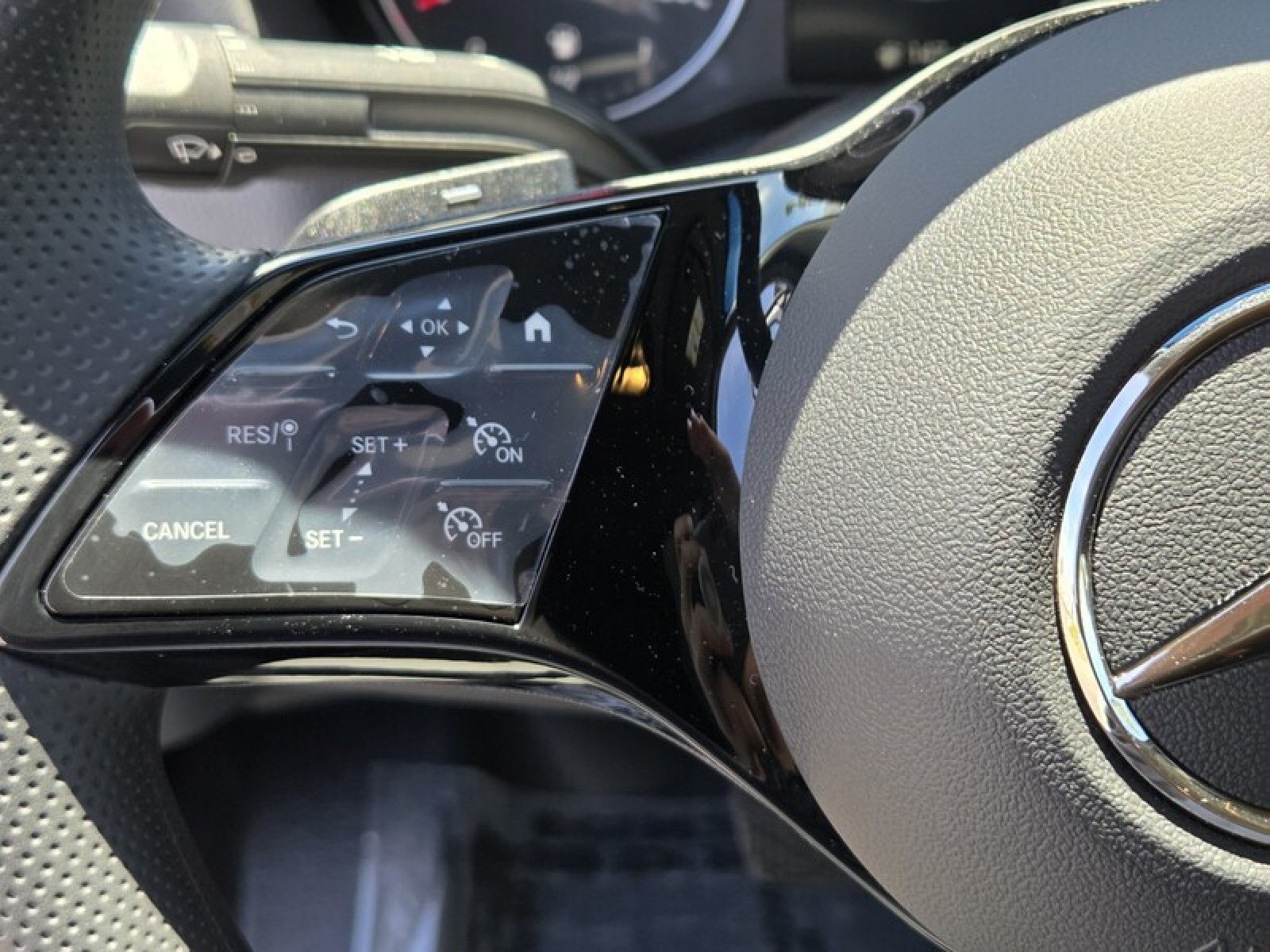 New 2026 Arctic White Mercedes-Benz 2500 image 25