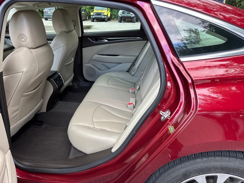 Used 2017 Red Buick Essence image 6