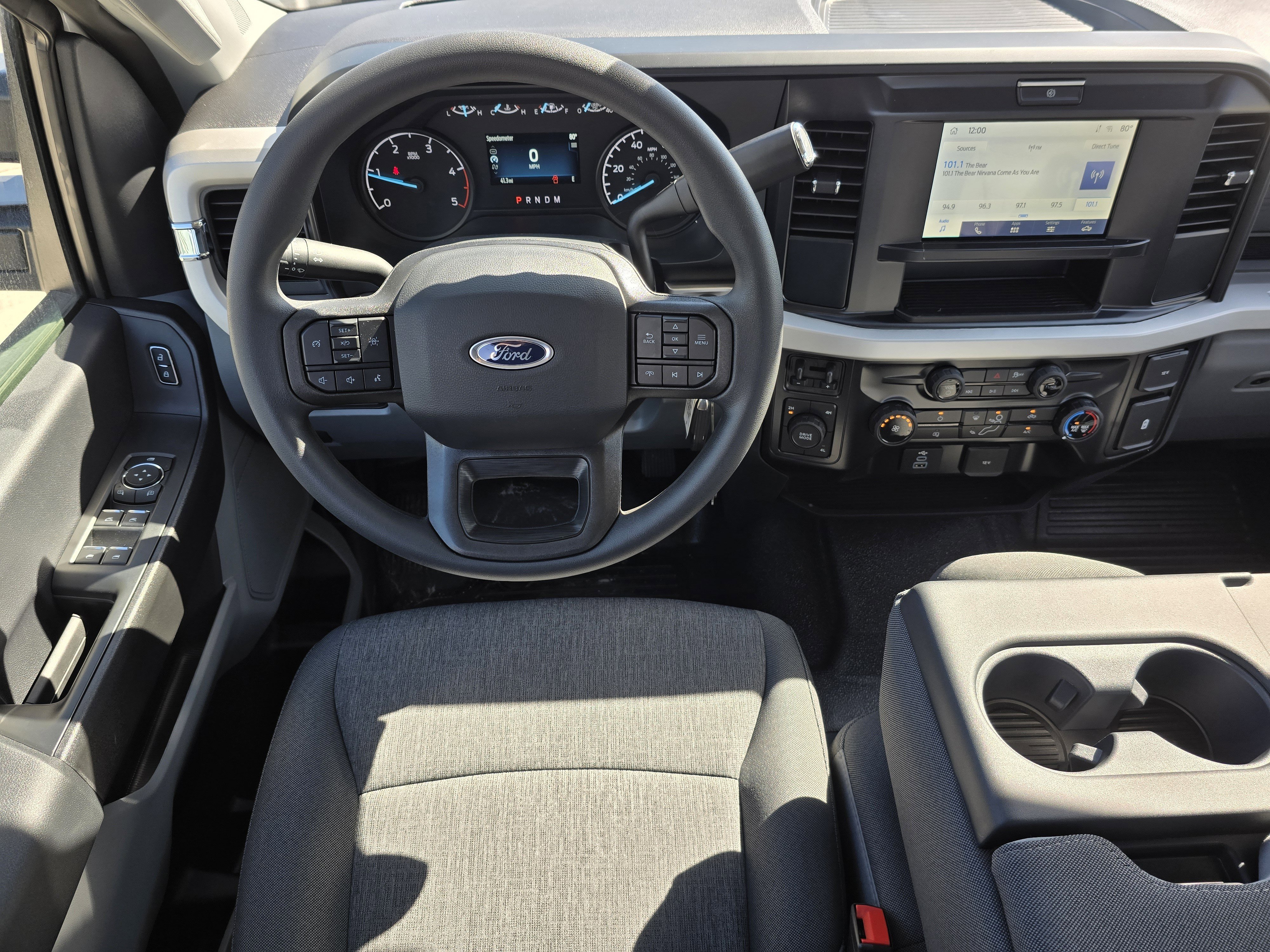New 2026 Oxford White Ford XL image 33