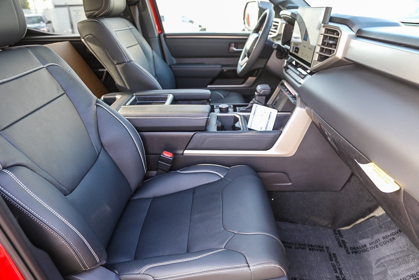2026 Toyota Tundra Limited - Photo 16